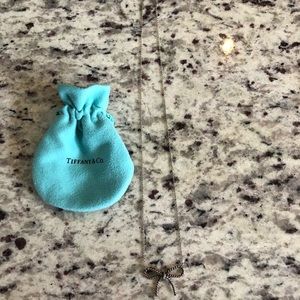 TIFFANY & CO. NECKLACE WITH BOW